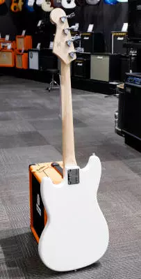 Squier - Sonic Bronco Bass, Maple Fingerboard - Arctic Whit 2